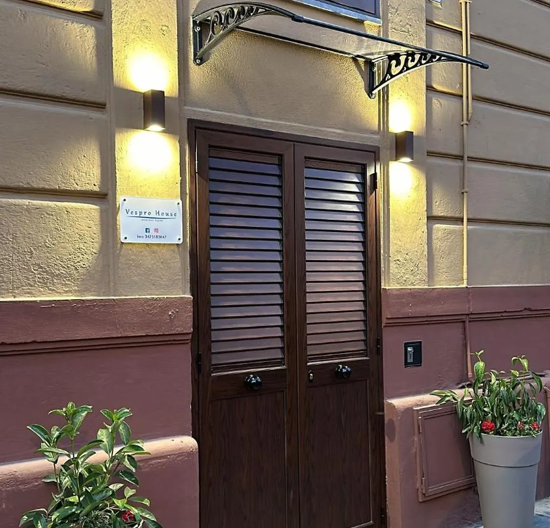 Vespro House Villa Palermo 0*,